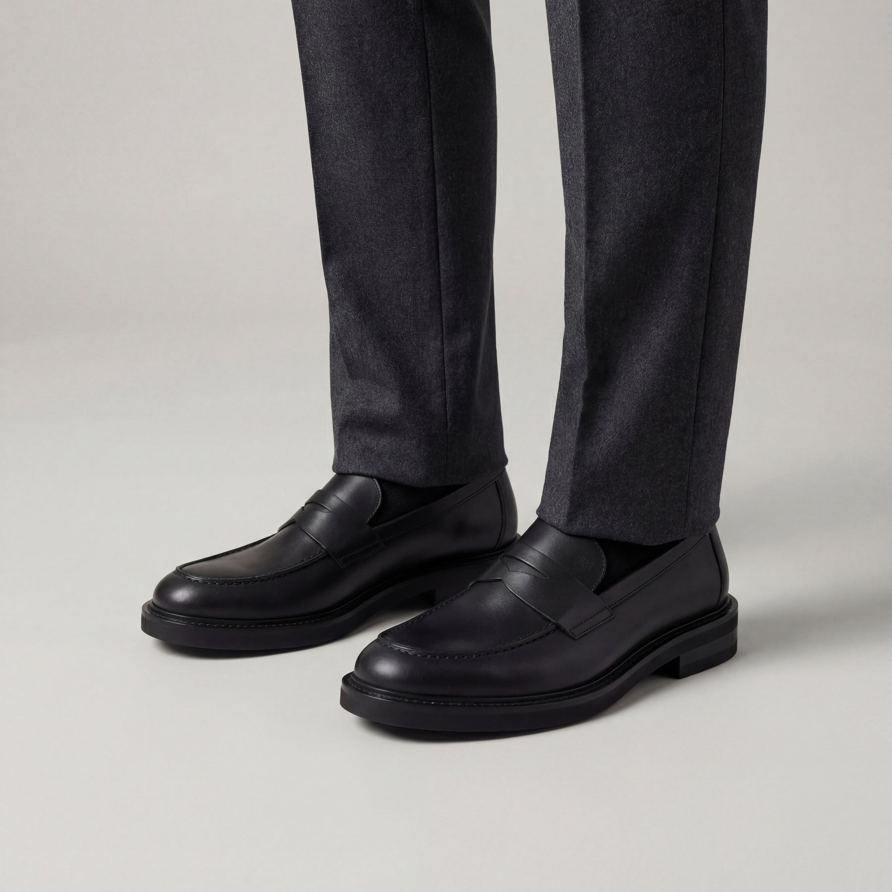 Penny II Loafer | Black