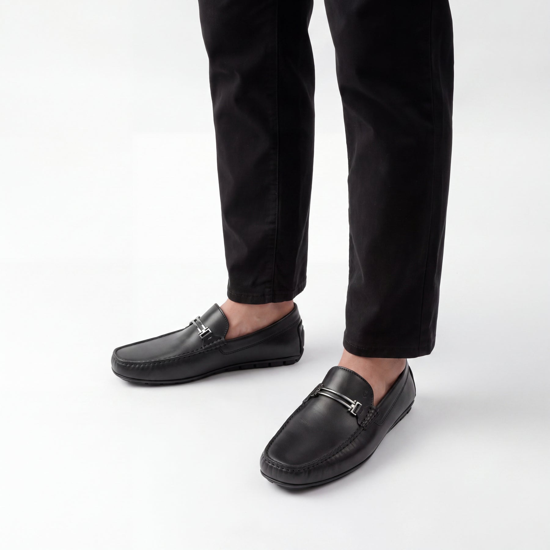 Phoenix Leather Driver | Black