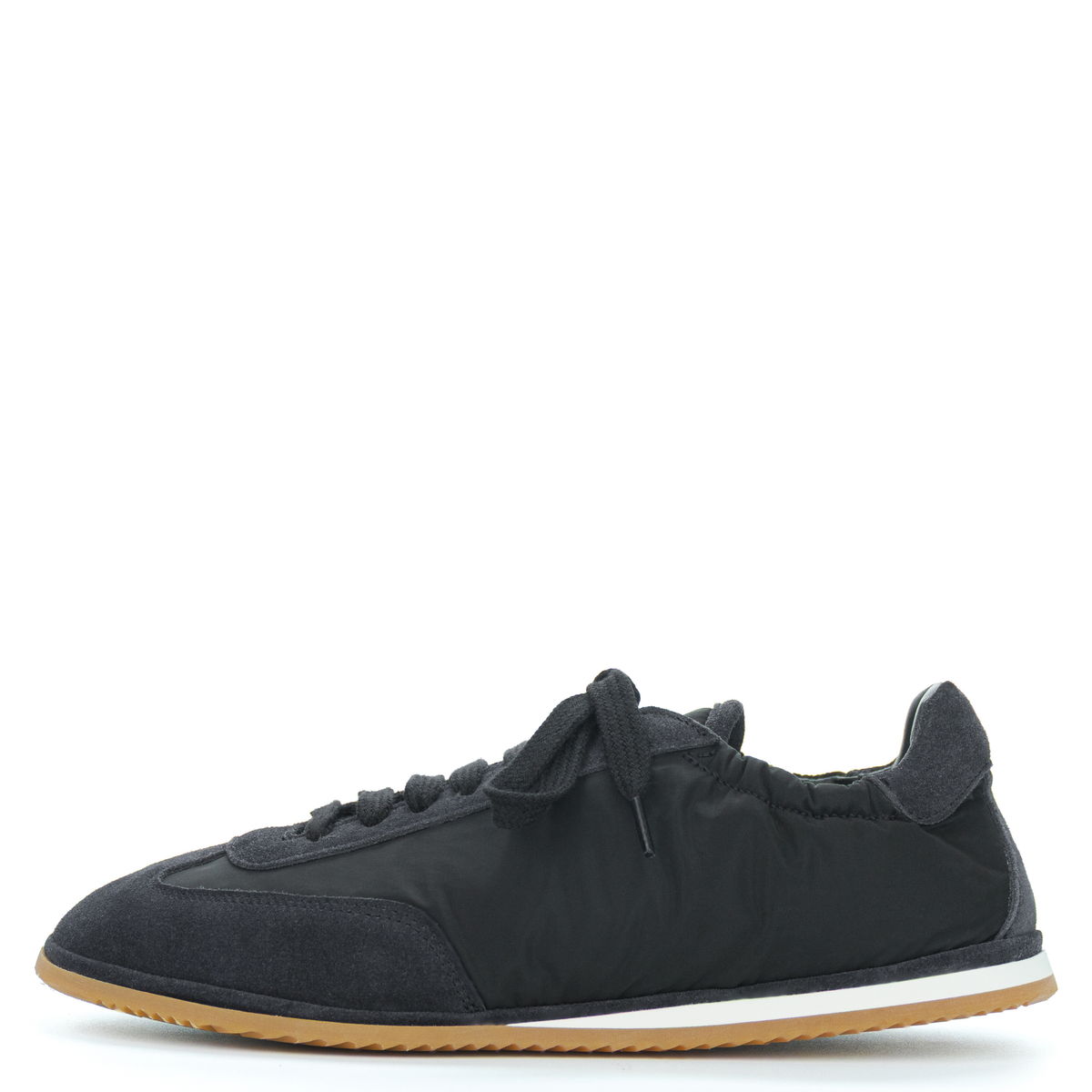 Vela Suede Sneaker | Black