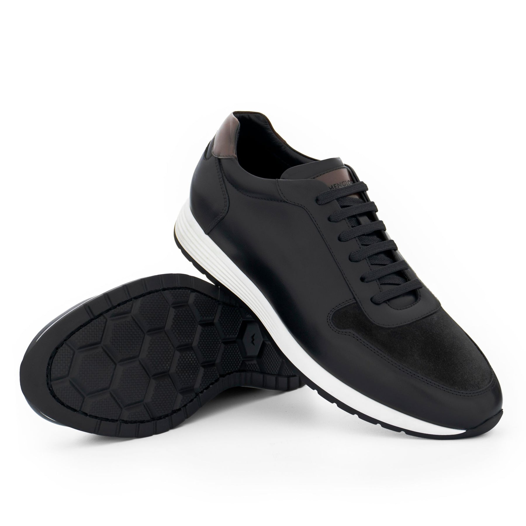 Nexus Sneaker  | Black