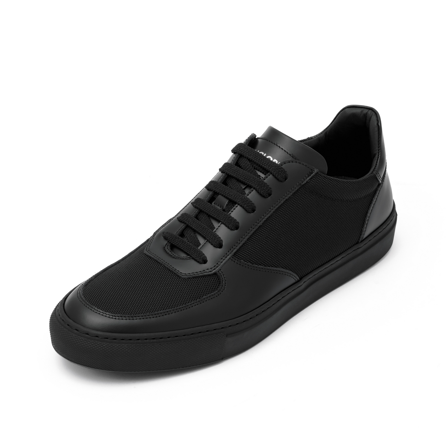 Libero Sneaker  | Black